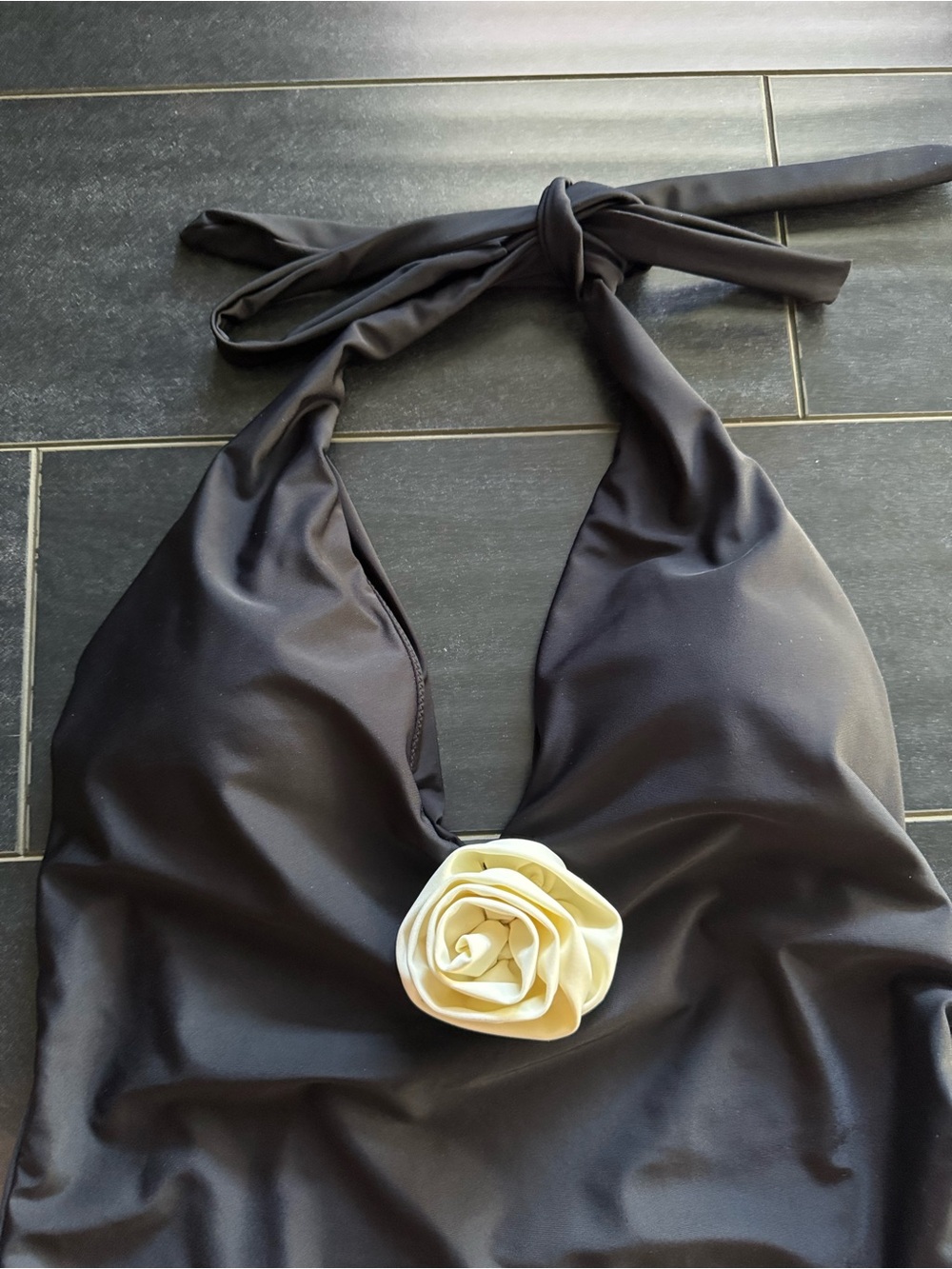 Rebecca Minkoff women Black one piece Swimsuit with white flower accent NWT - Picture 5 of 9